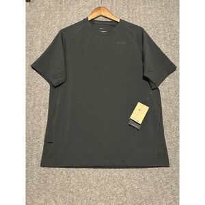 NEW Nike APS Dri-FIT ADV S/S Training T-Shirt Men's Medium Black FN3008-010